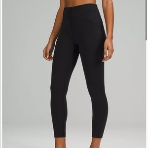 Lululemon black 25inch leggings.